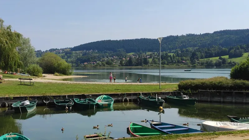 Saint-Point-Lac-2