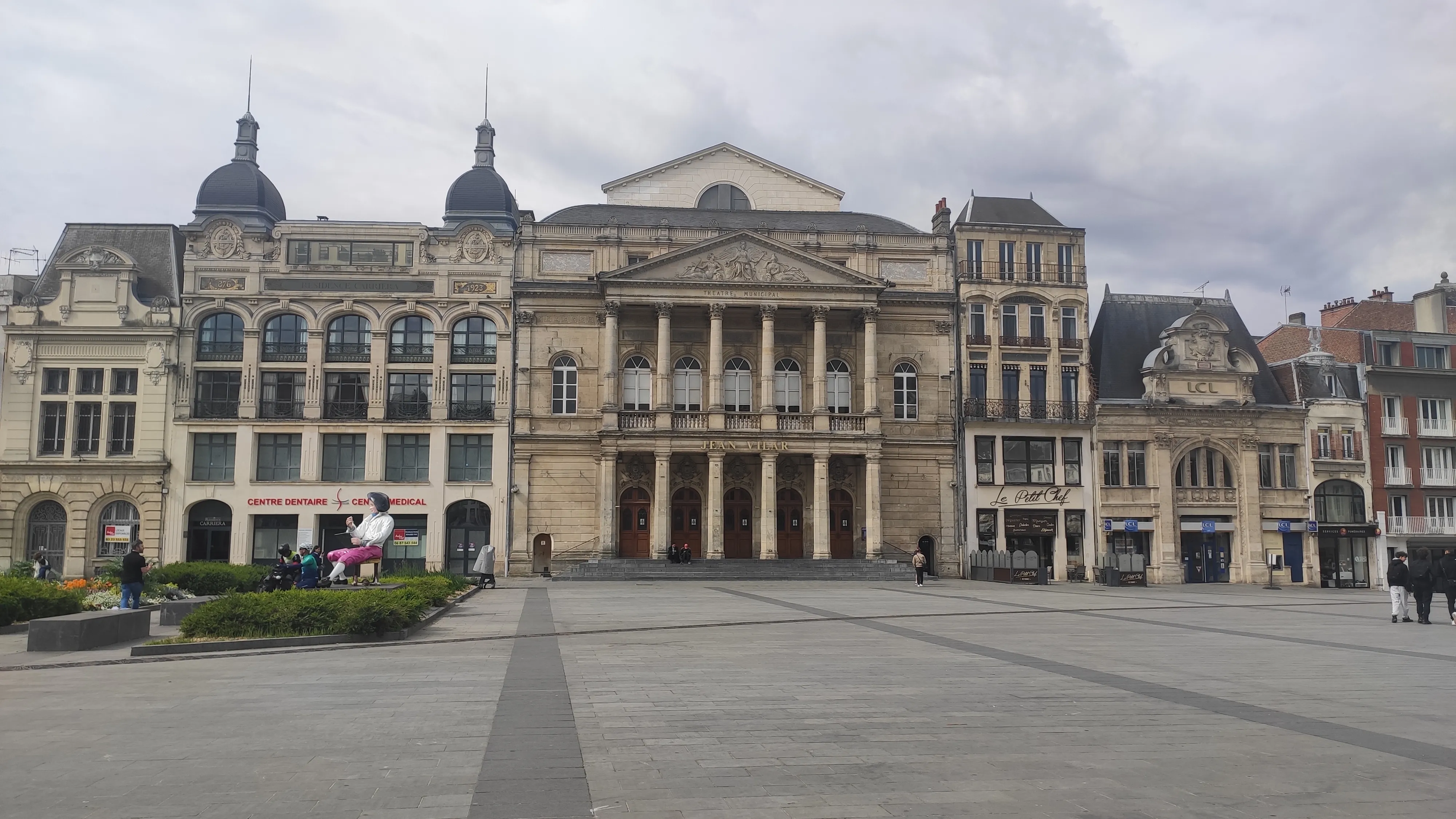 Saint-Quentin - Aire de CC