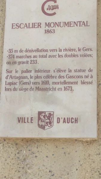 Auch-5