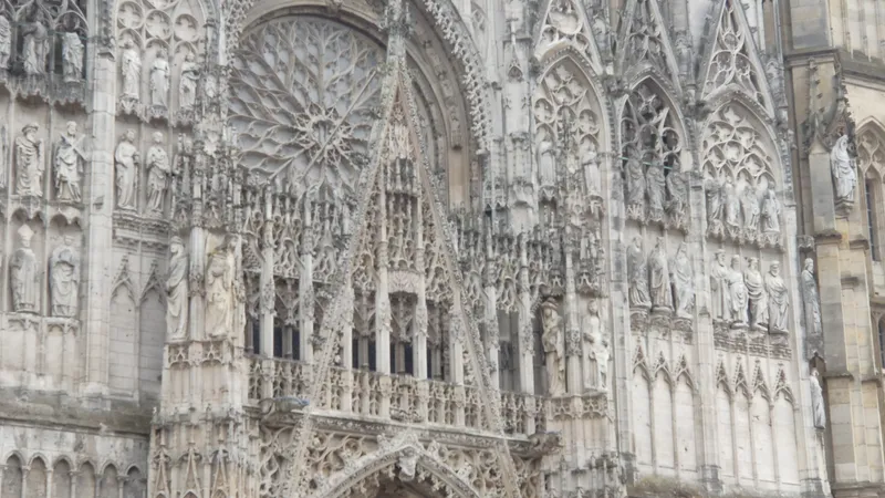 Rouen-15