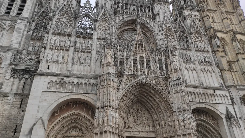 Rouen-17